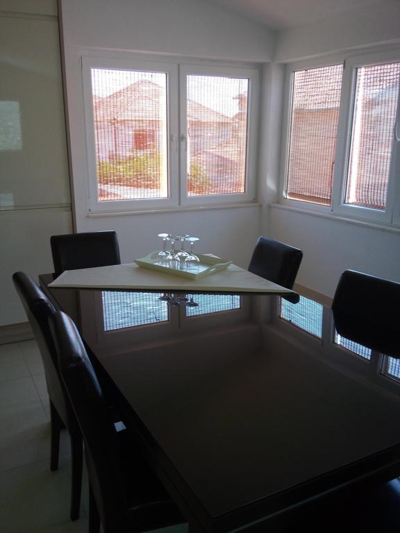 Adriatic Rose Apartment Turanj Bilik gambar